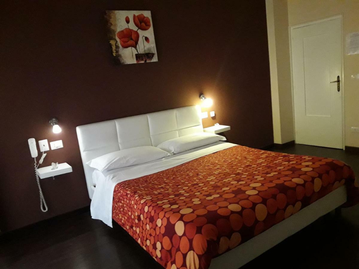Dolci Ricordi Hotel Bari Luaran gambar